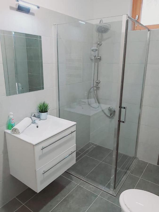Mediterran Apartman Zalakaros Bagian luar foto