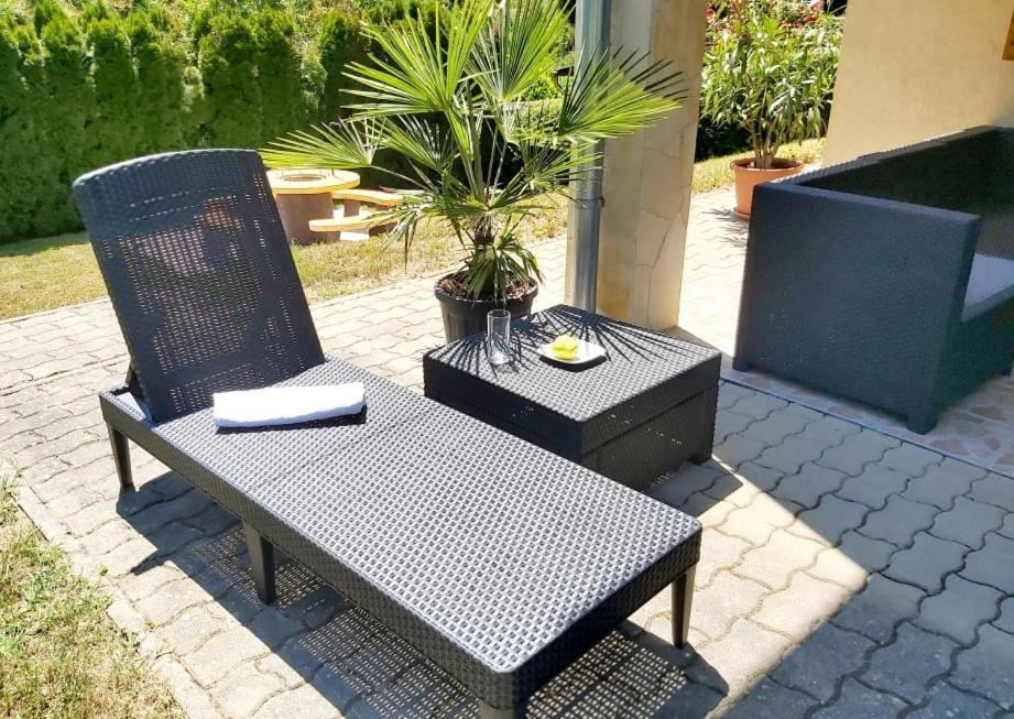 Mediterran Apartman Zalakaros Bagian luar foto