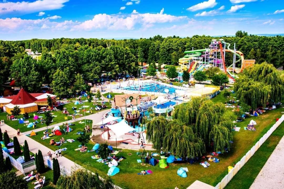 Mediterran Apartman Zalakaros Bagian luar foto